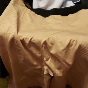 Spanx size 12 U.S. size never worn
